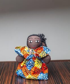 Poupée africaine
